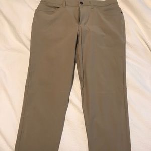 Lululemon men’s ABC pant